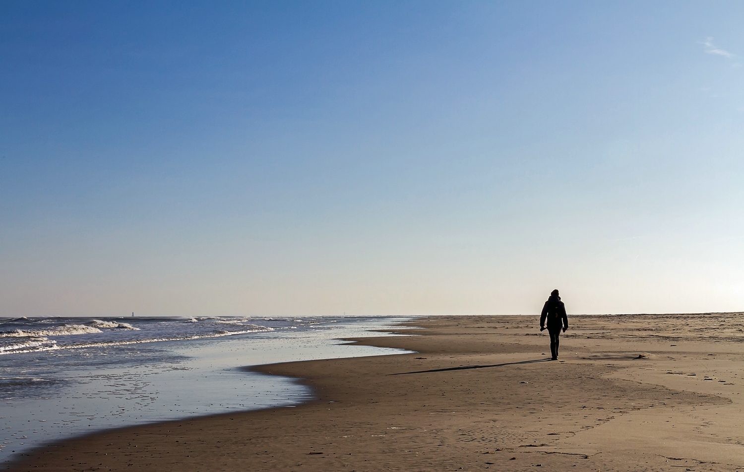 AFC2149Morgenspaziergang am Meer