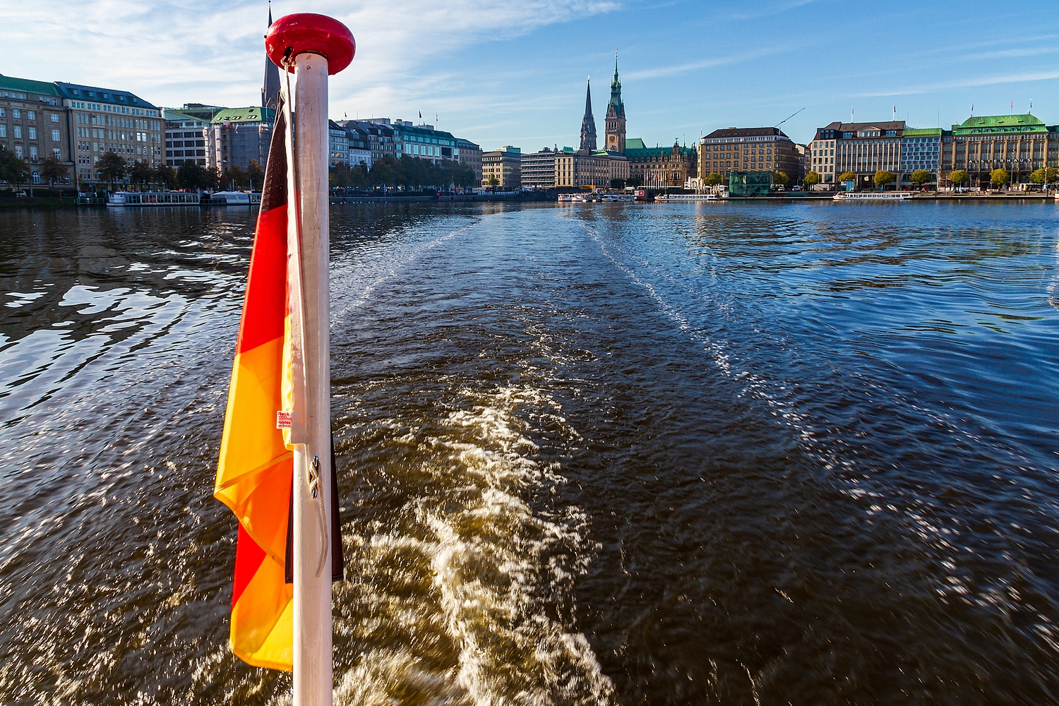 AFC2359Auf der Binnenalster