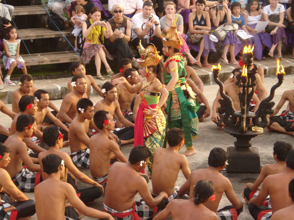 Affentempel in Bali - Tanz