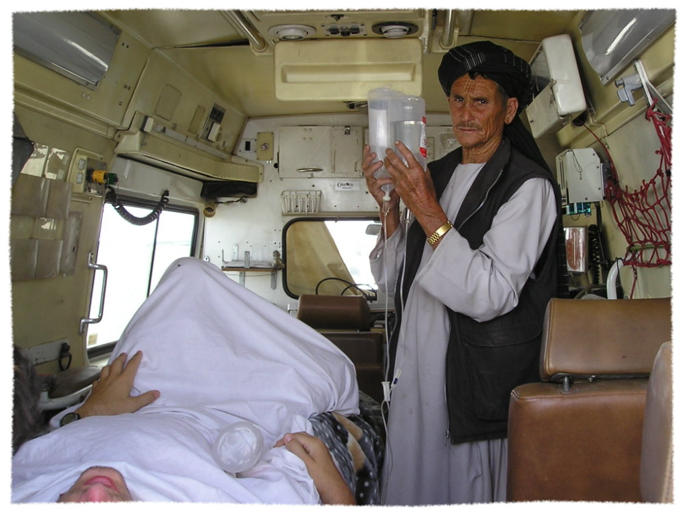 Afghanischer Infusionsständer