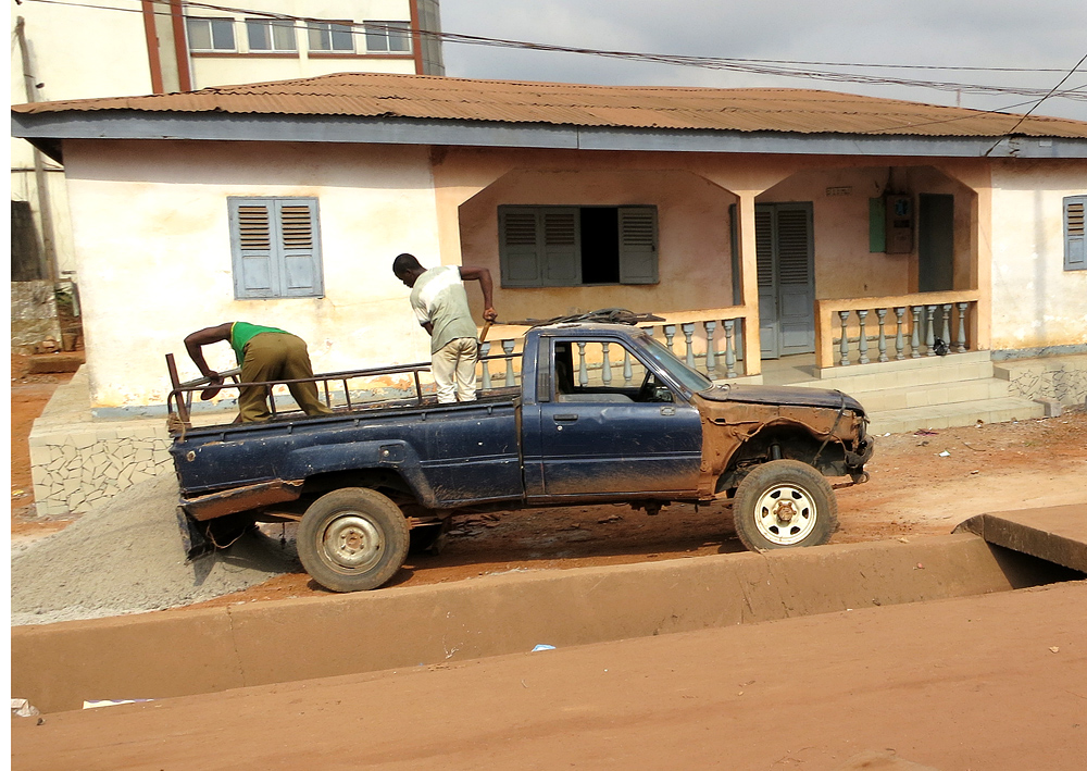 Africanische Pickup - Banane ;-)