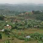Afrika - Tal in Uganda Nähe des Bwindi (Gorilla) Nationalparks
