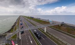 Afsluitdijk - Vlietermonument - Motorway A7 - 08