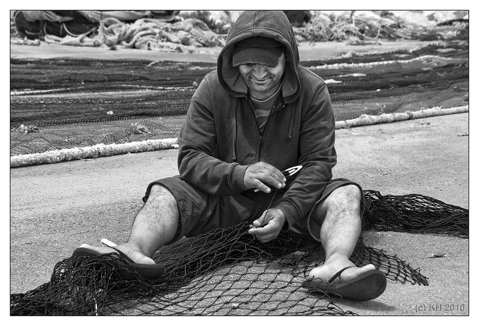 Agadir: Fisherman's handwork