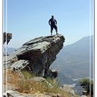 AGBC subido a una roca en las montañas de las Alpujarras (Granada) Verano 2010