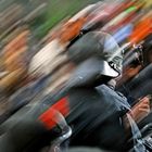 Agenturfotograf im Tumult einer Demo im Hamburger Schanzenviertel