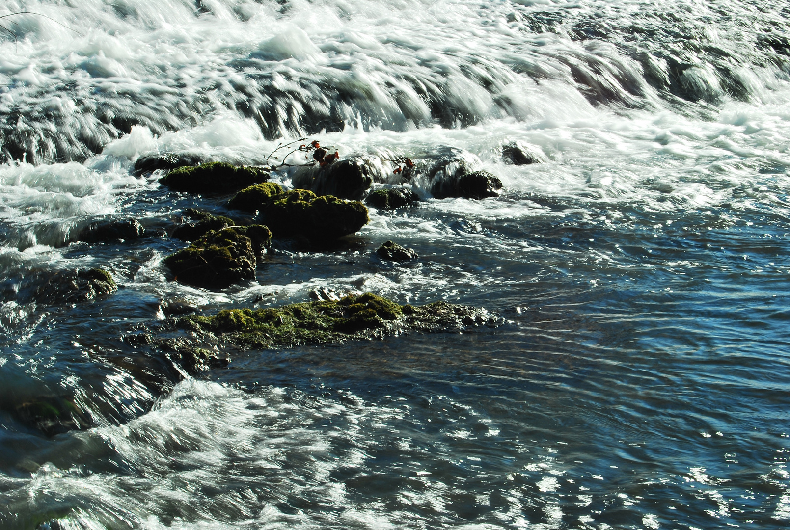 agua turbulenta