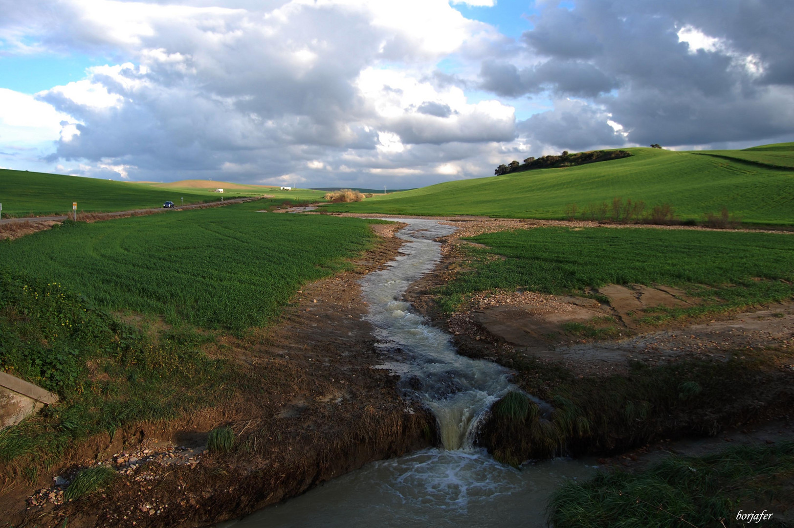 Agua y cielo