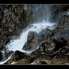 Agua y piedra