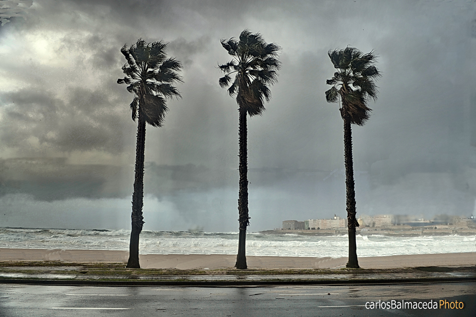 Aguantando el temporal