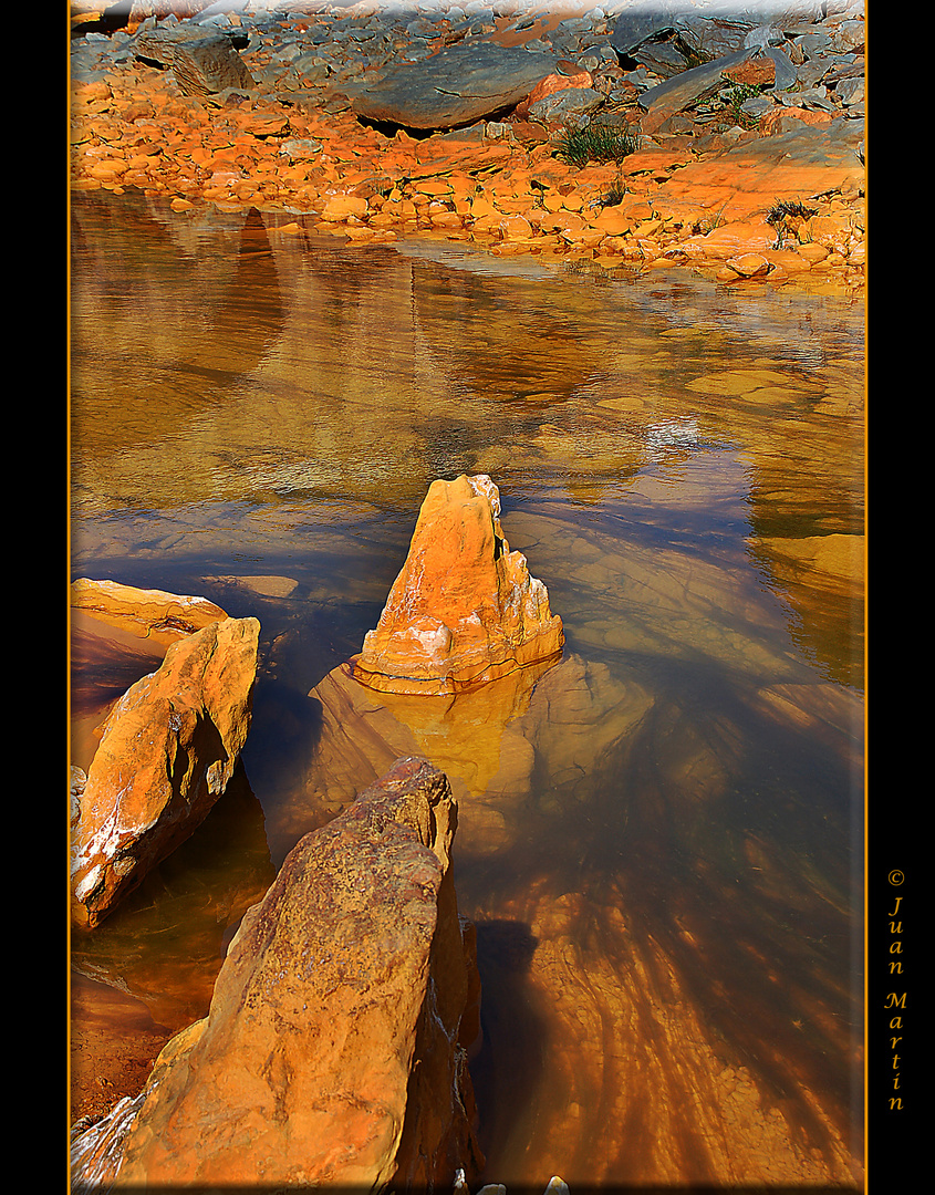 AGUAS TRANSPARENTES