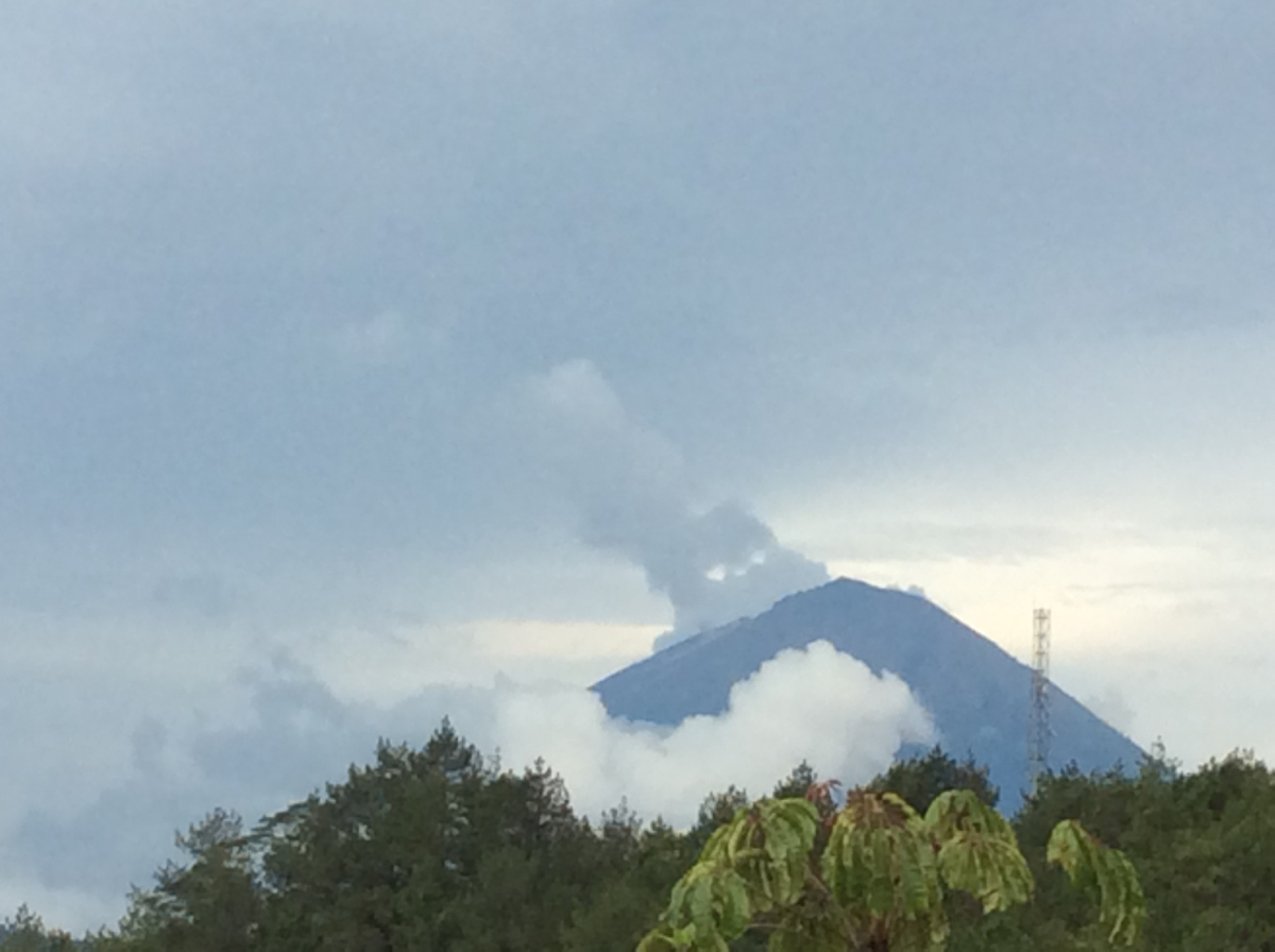 Agung très faché