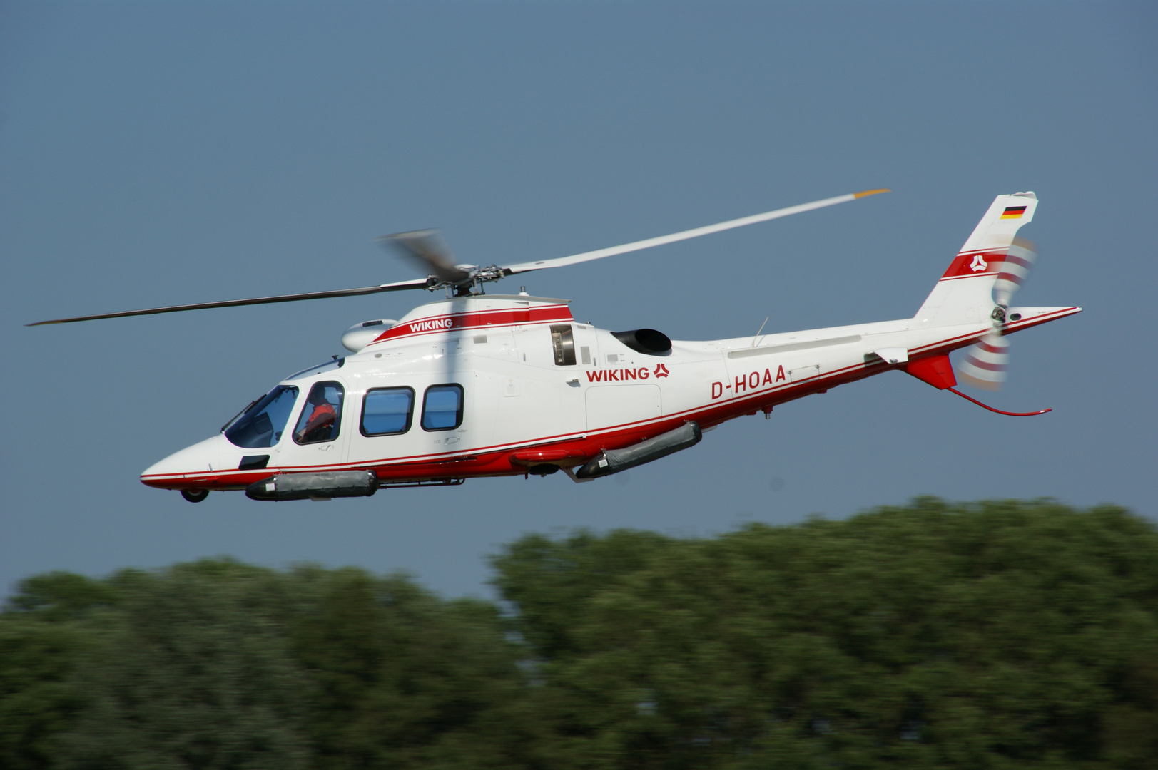 Agusta A109S