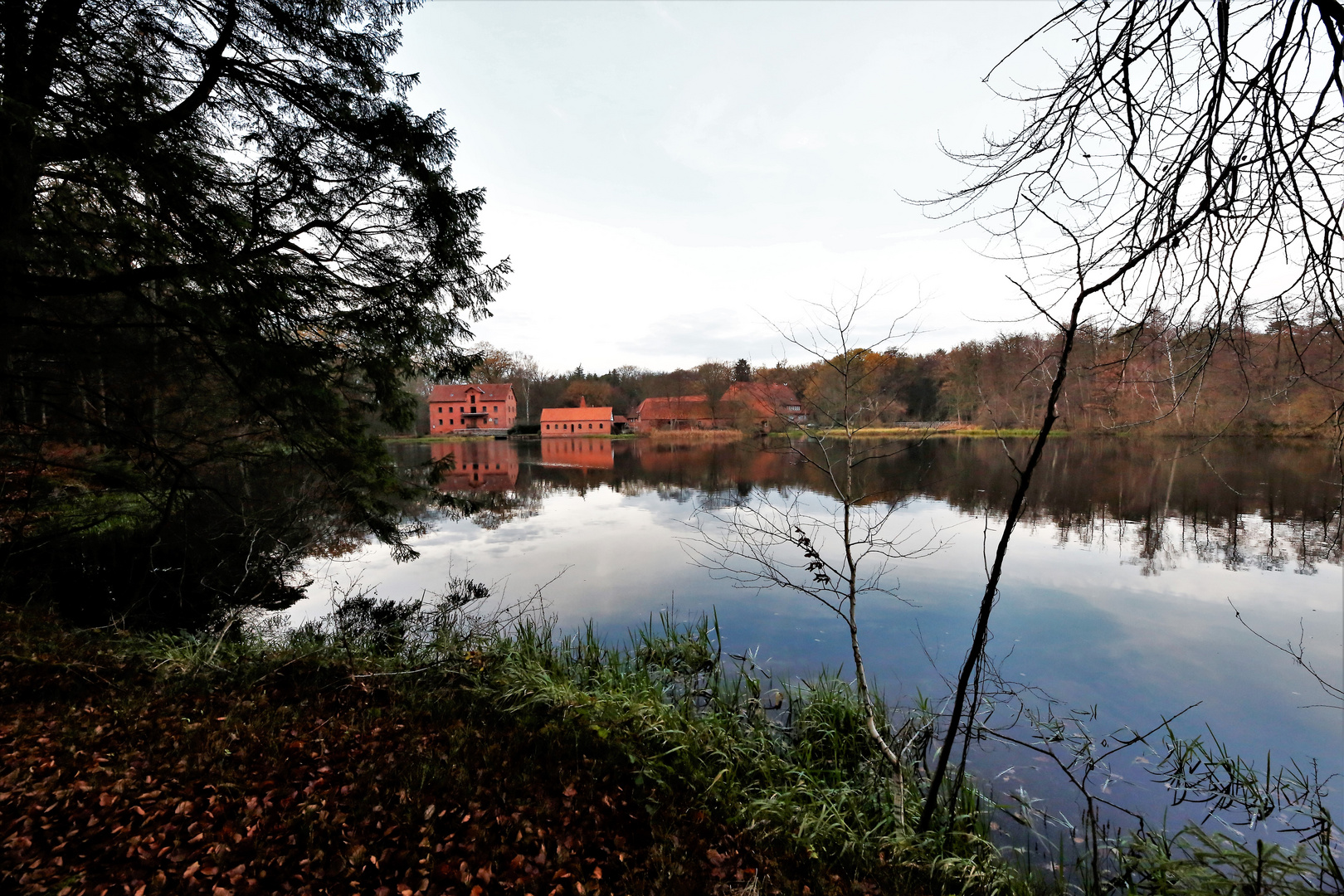 Ahauser Mühle im Herbst