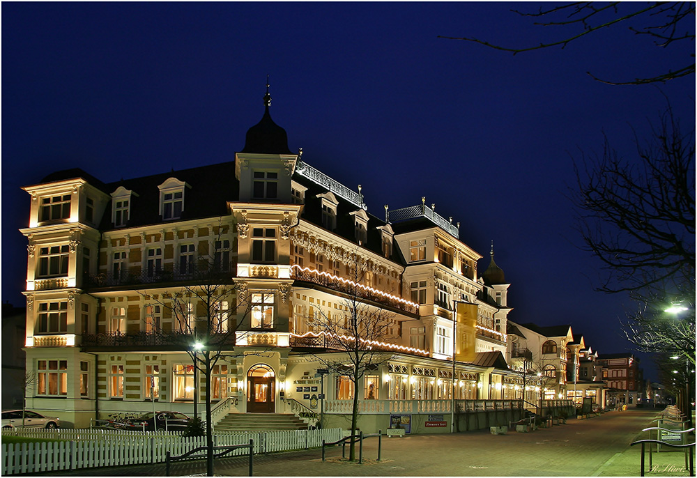 Ahlbecker Hof bei Nacht, die Zweite