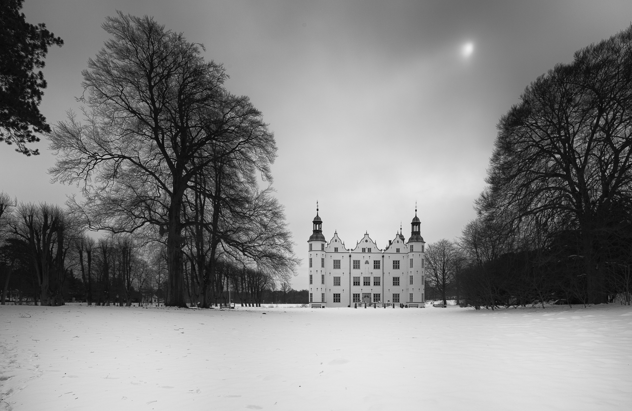 Ahrensburger Schloss s&w II