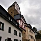 Ahrweiler - Der Schlösschenturm im Perspektivwechsel