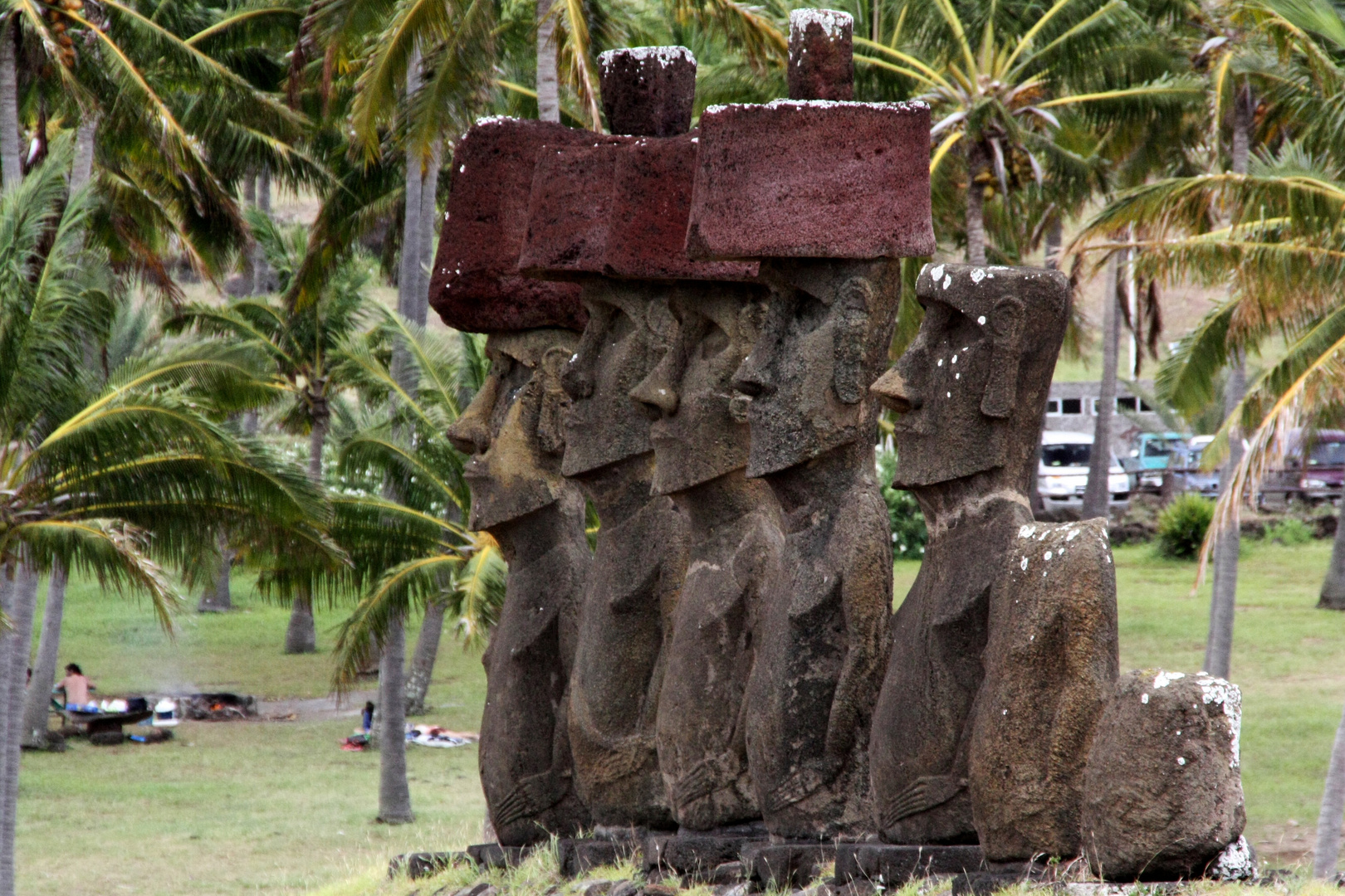 Ahu Nau Nau in Anakena auf der Osterinsel Rapa Nui