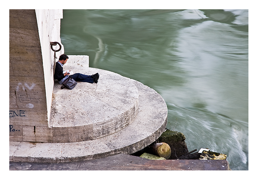 ai piedi del fiume