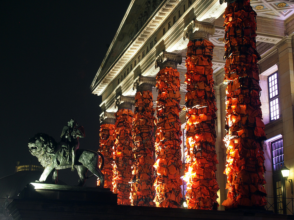 Ai Weiwei am Gendarmenmarkt