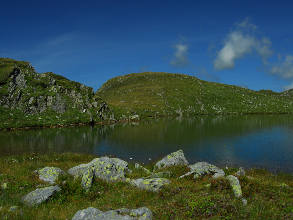 Aicheneggsee im Frühsommer