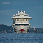 AIDA Ausfahrt Hamburger Hafen 