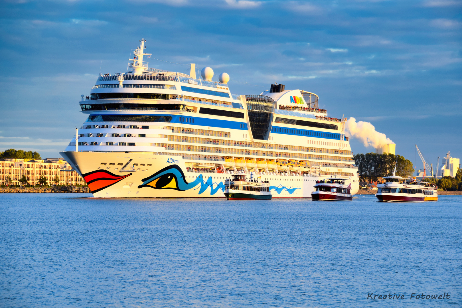 AIDA bim Ablegen in Warnemünde