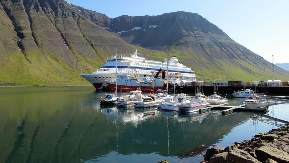 AIDA cara in Isafjördur