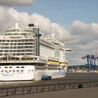 AIDA Prima in Hamburg