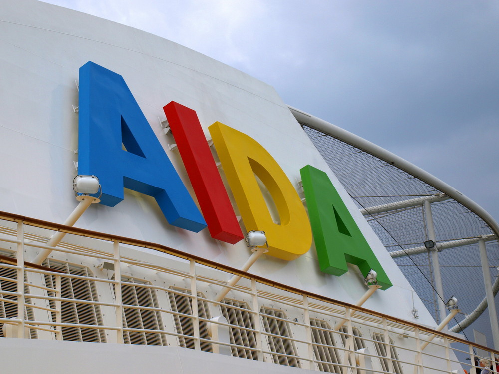 Aida Schriftzug Foto Bild Europe Kreuzfahrt World Bilder Auf Fotocommunity
