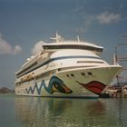 AIDA vita und die Sea Cloud I+ II auf Antigua