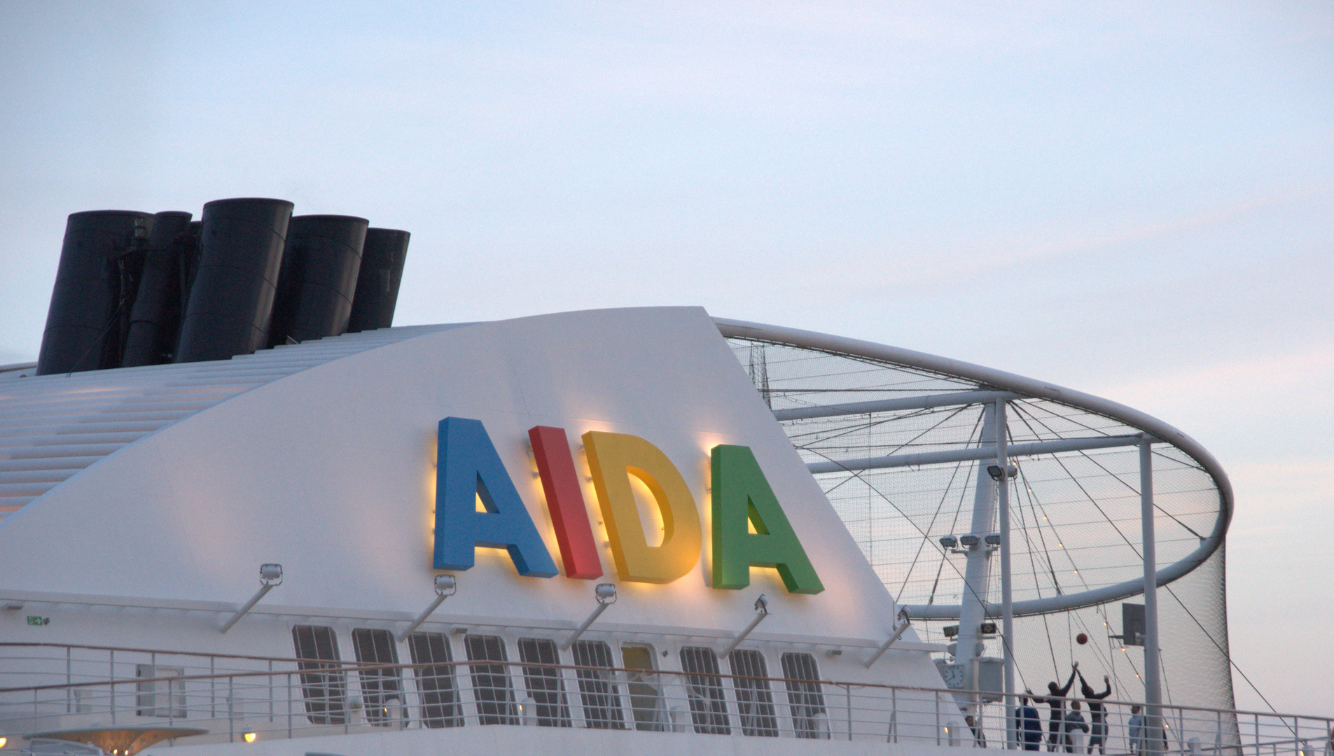 AIDAbella