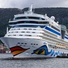 AIDAluna im Hafen von Bergen (Norwegen)