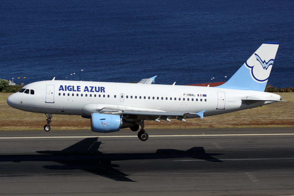 Aigle Azur Airbus A319-112