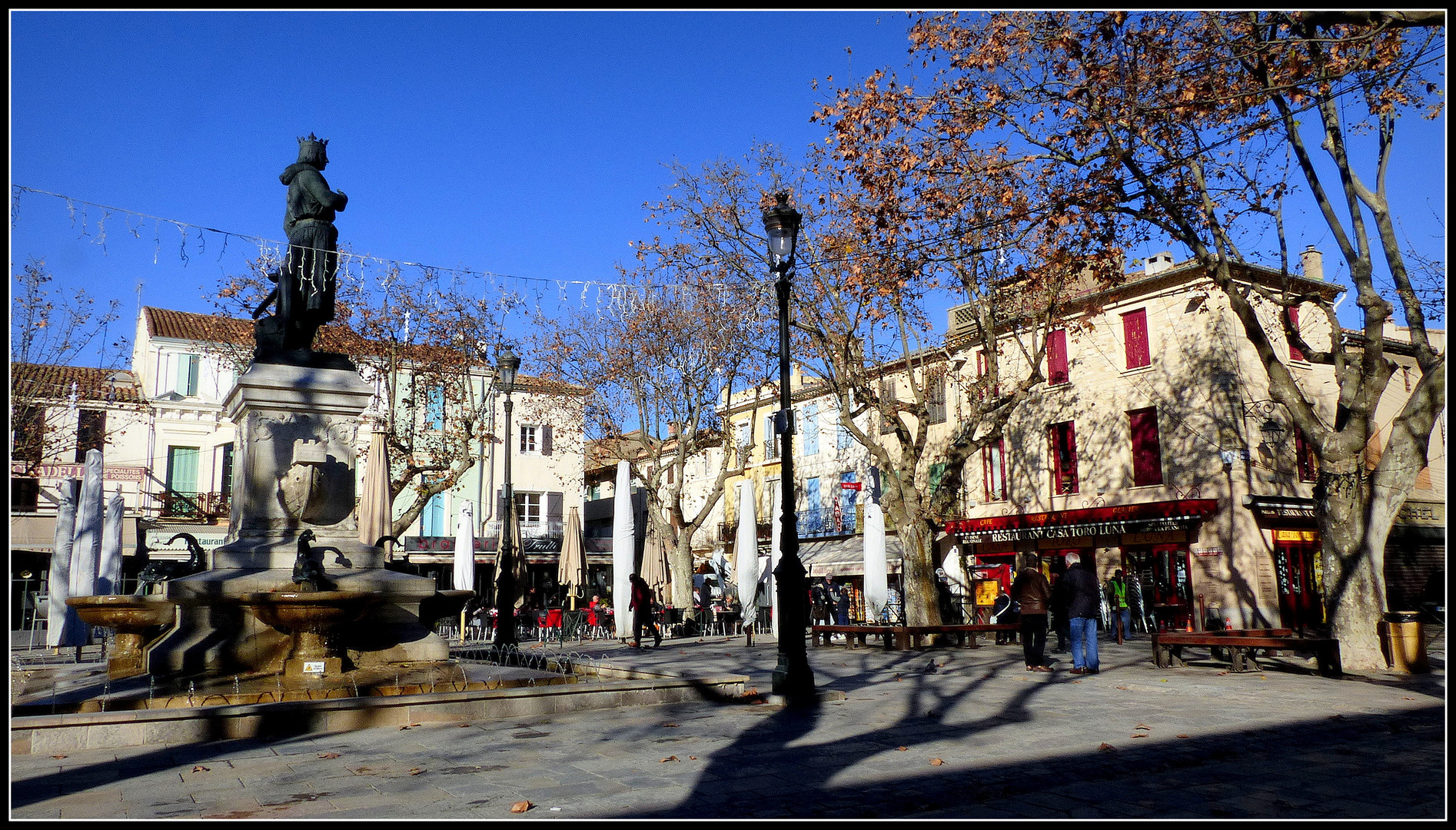 AIGUES - MORTES - 8 - 