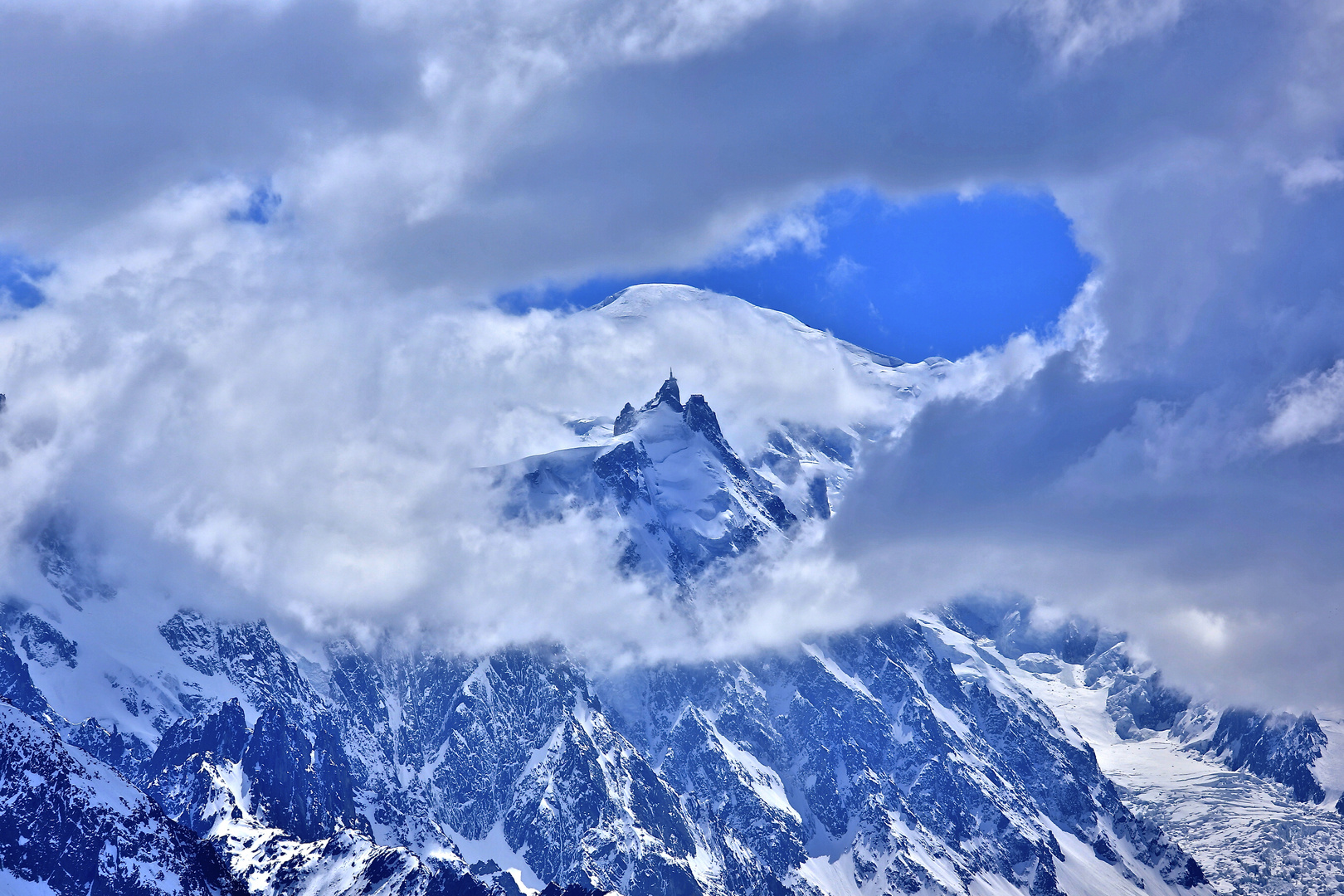 Aiguille du Midi et Mont Blanc depuis le Col de Balme