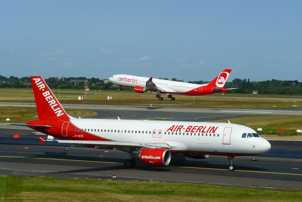 Air Berlin mit alter und neuer bemalung