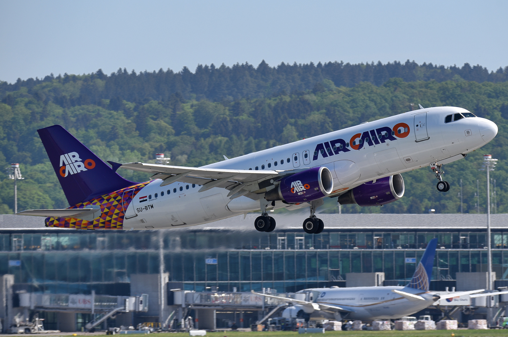 Air Cairo Airbus A320 SU-BTM 