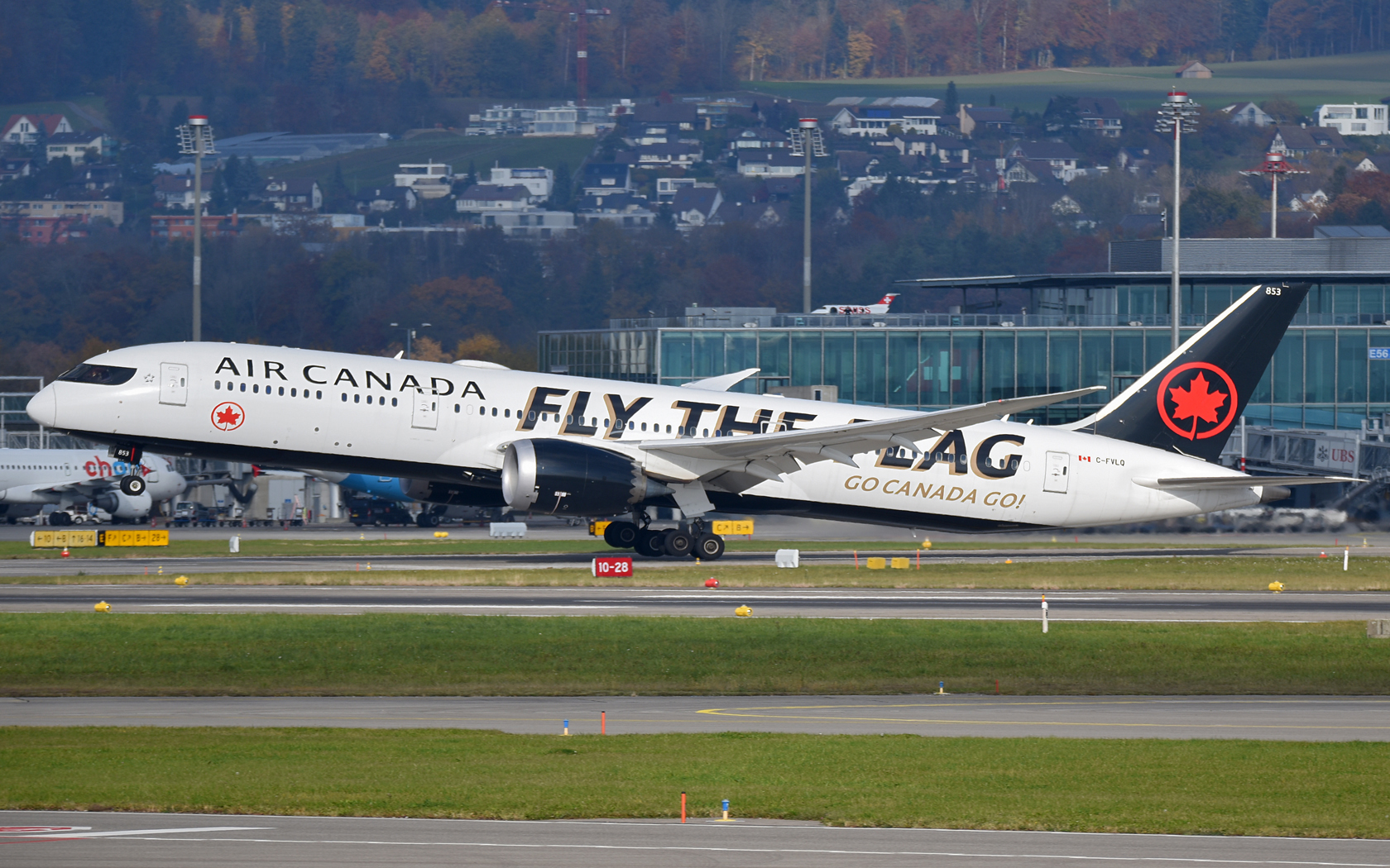 Air Canada Boeing 787-9 Dreamliner C-FVLQ 