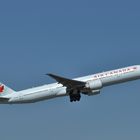 Air Canada C-FIUW