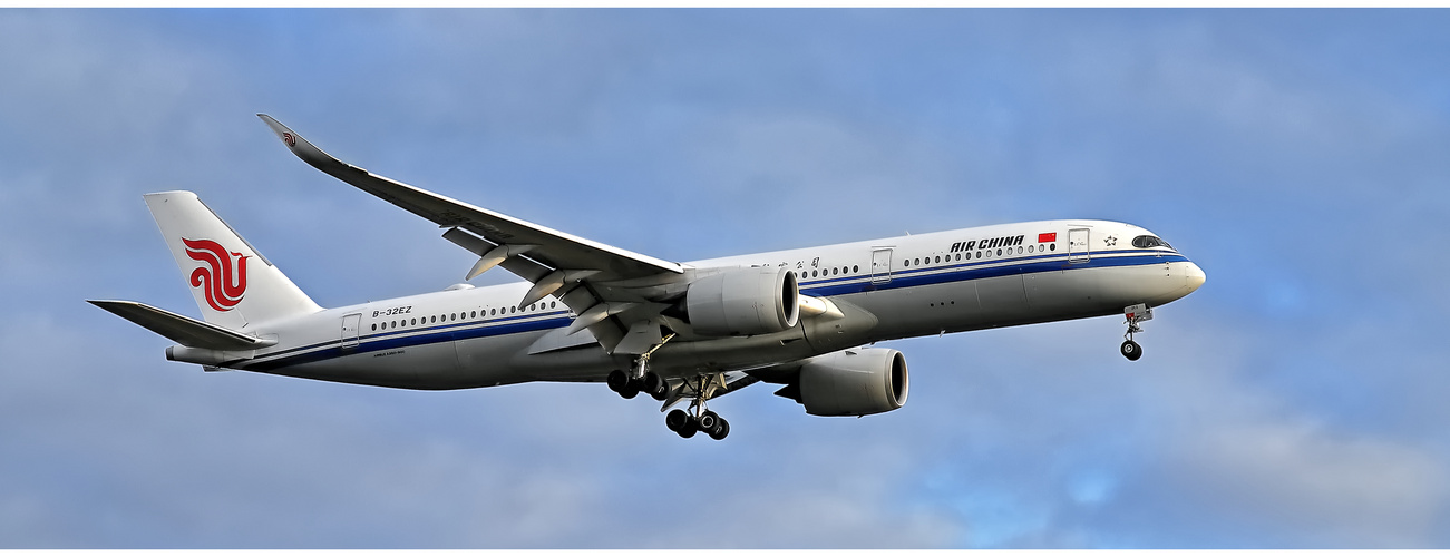 Air China B - 32EZ