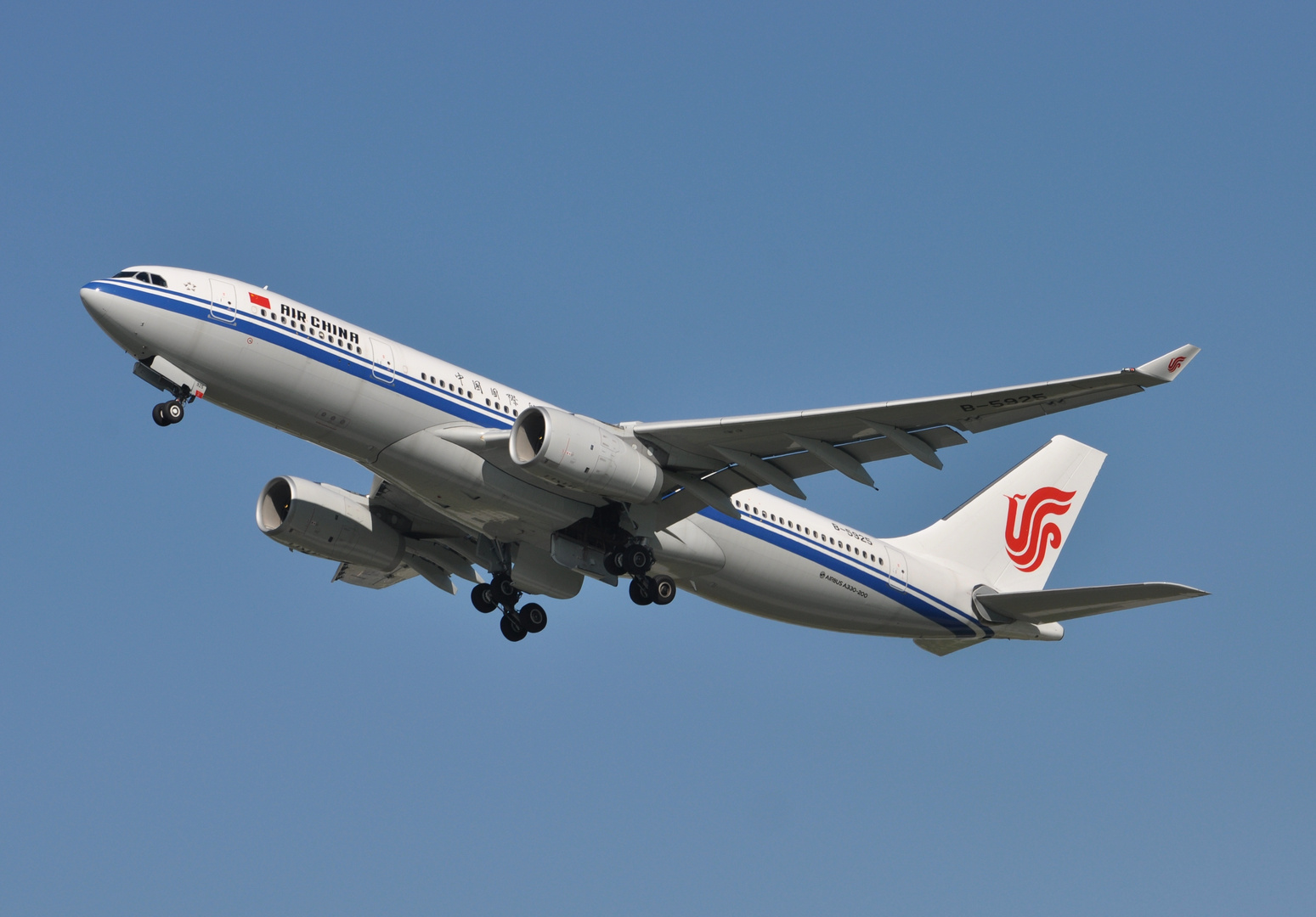 Air China B-5925