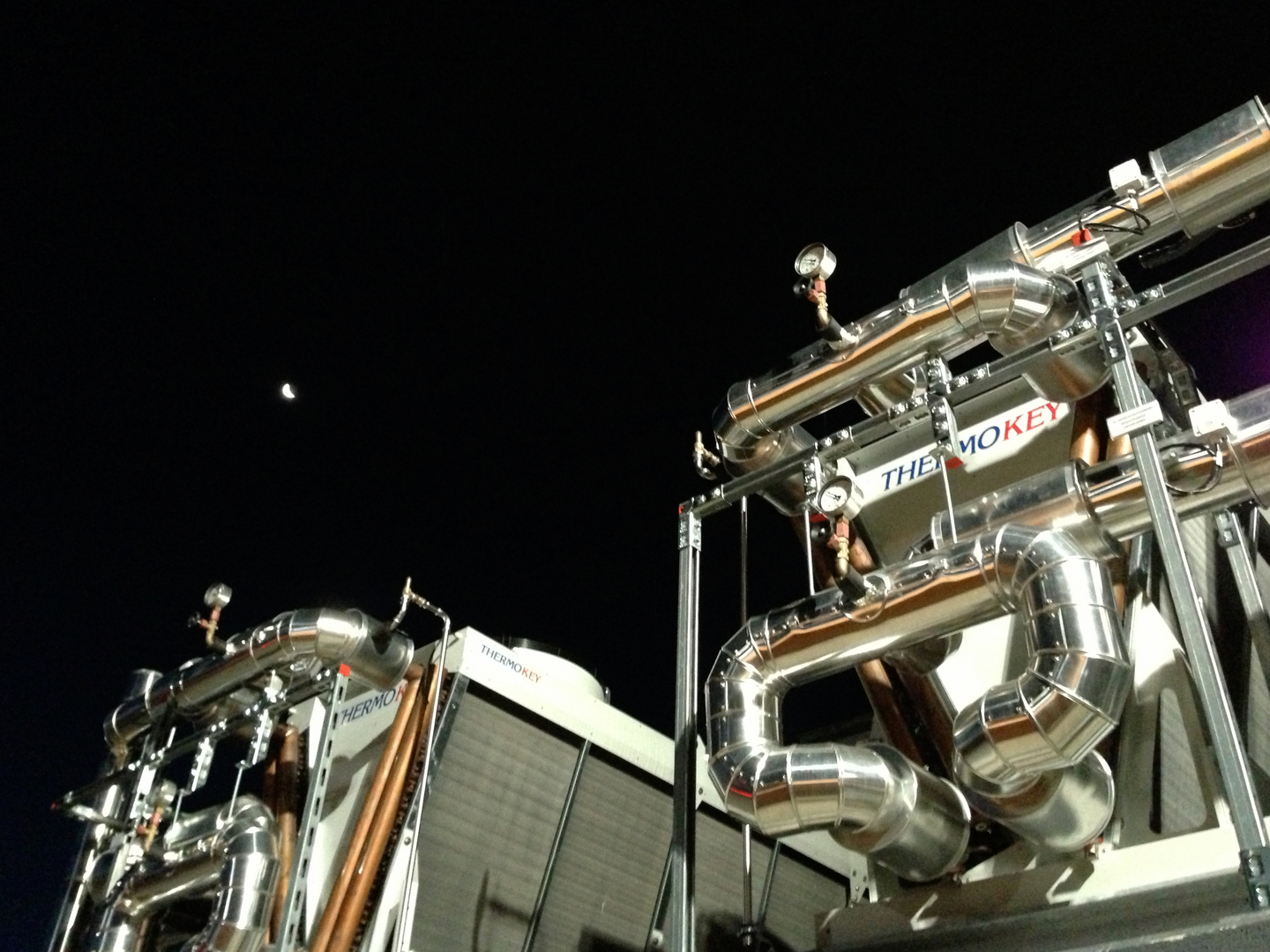 Air Conditioner with moon.