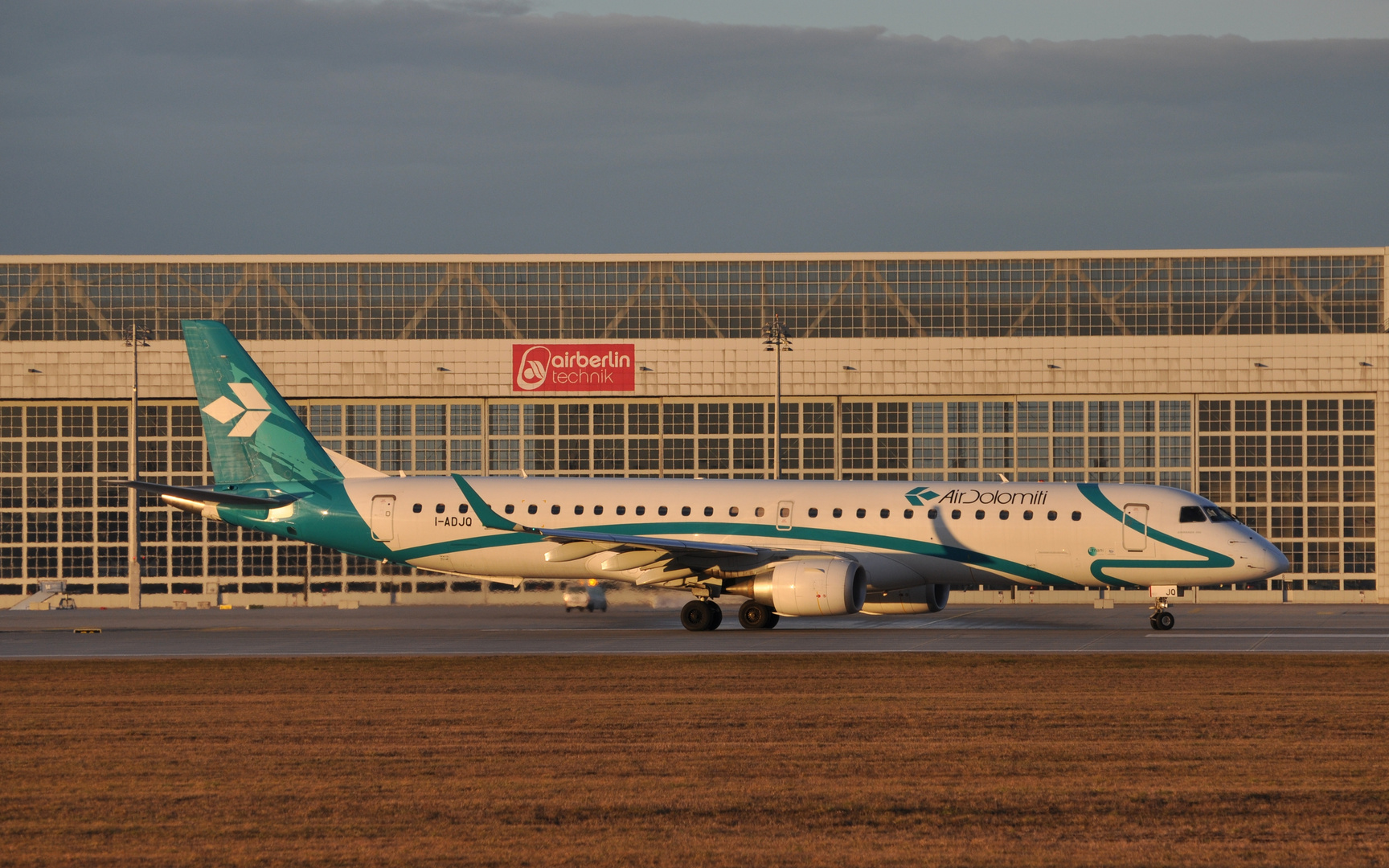 Air Dolomiti I-ADJQ