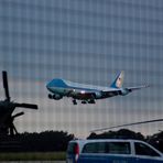 Air Force One im Anflug auf den Flughafen Dresden