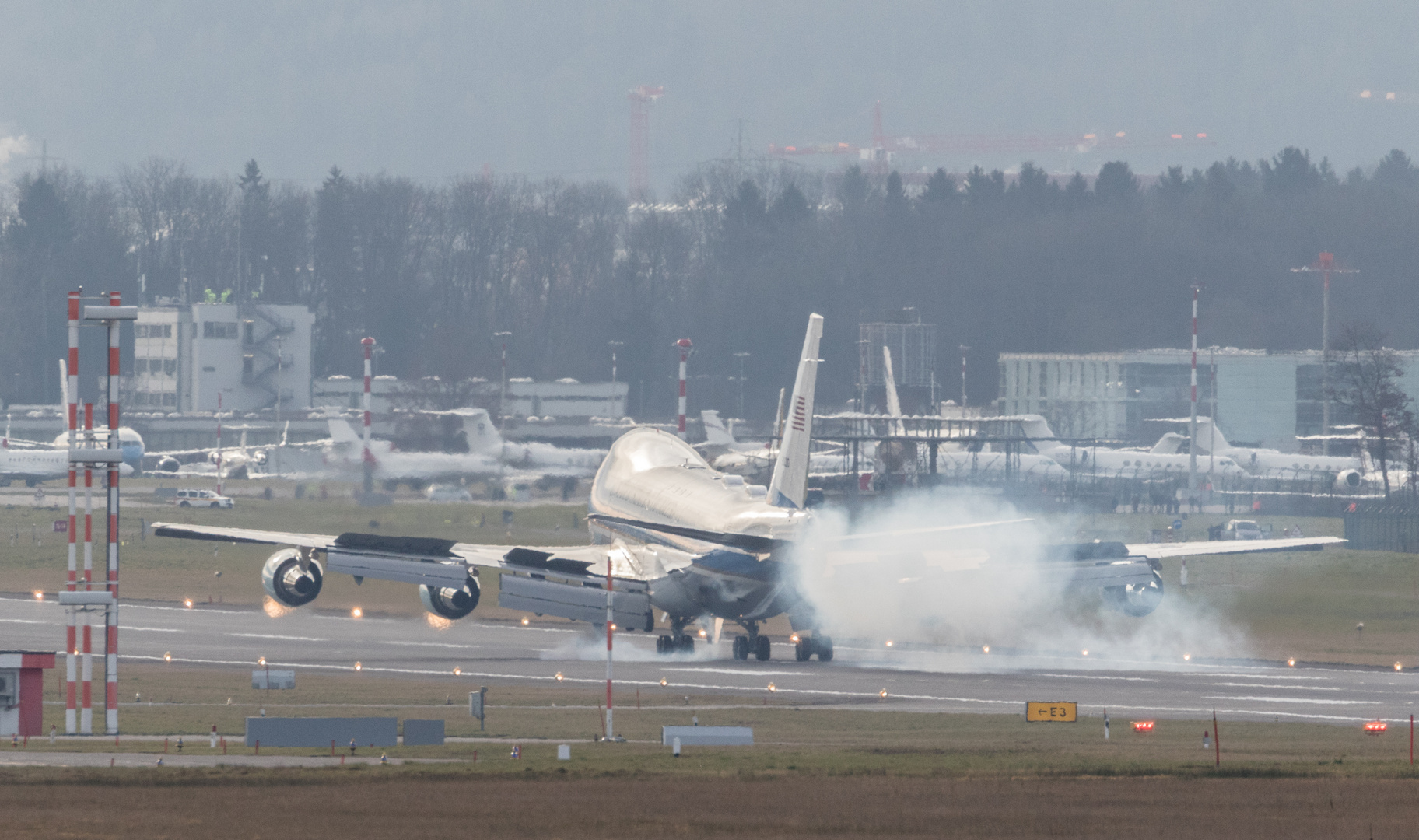 AIR FORCE ONE Zürich Kloten 25.1.2018 (WEF) D.TRUMP