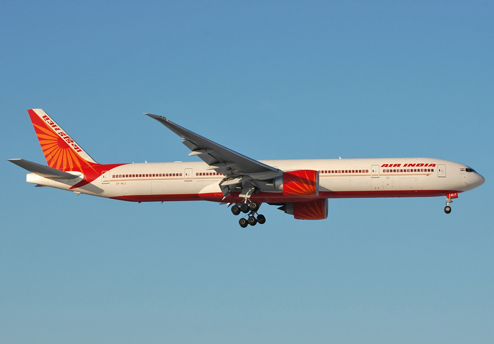 Air India,Boeing 777-337(ER),VT-ALJ