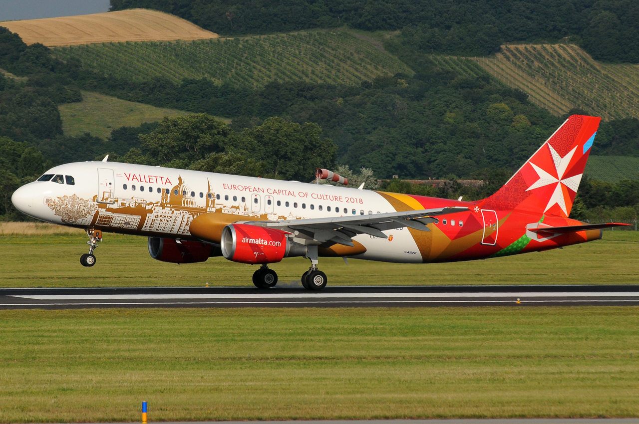 Air Malta Airbus A320 9H-AEO