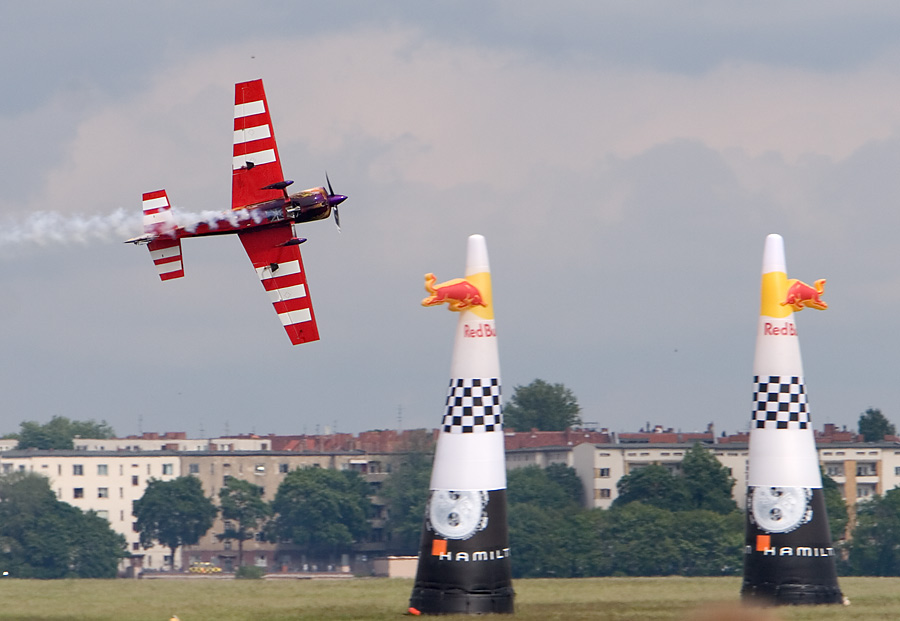 Air-Race vor Historischer Kulisse