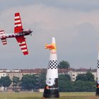 Air-Race vor Historischer Kulisse